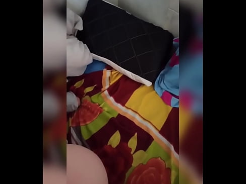 ❤️ Mening xonadoshim uyda yolg'iz qoladi, chunki eri ta'tilga ketadi va men uni sikish va eshagini sut bilan to'ldirish imkoniyatidan foydalanaman ❤ Super pornoda pornoda uz.sexeey.ru ﹏